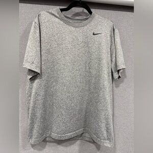 Nike Gray Short Sleeve Tees for Casual Comfort